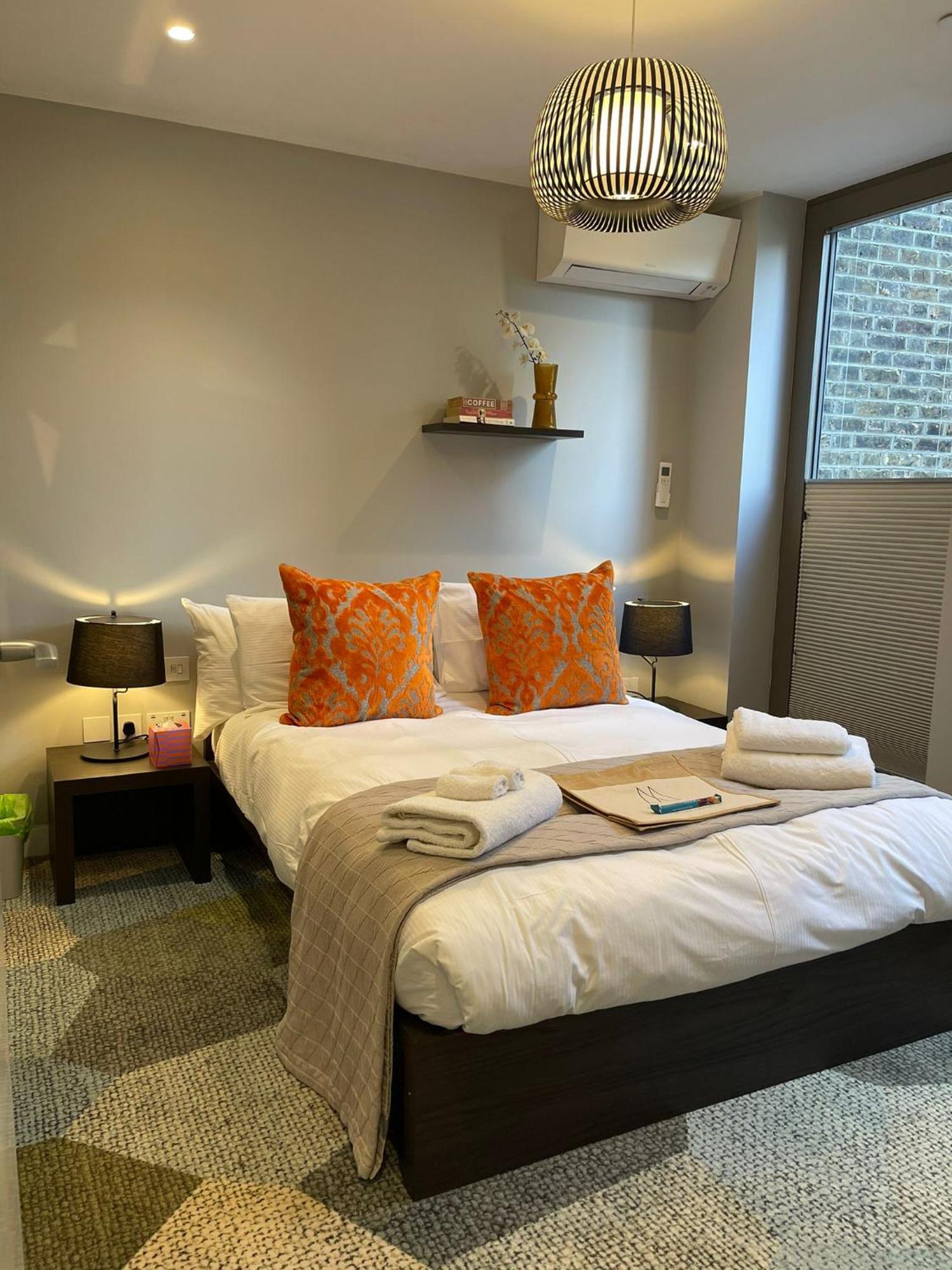 Mirabilis Apartments - Bayham Street Londen Buitenkant foto